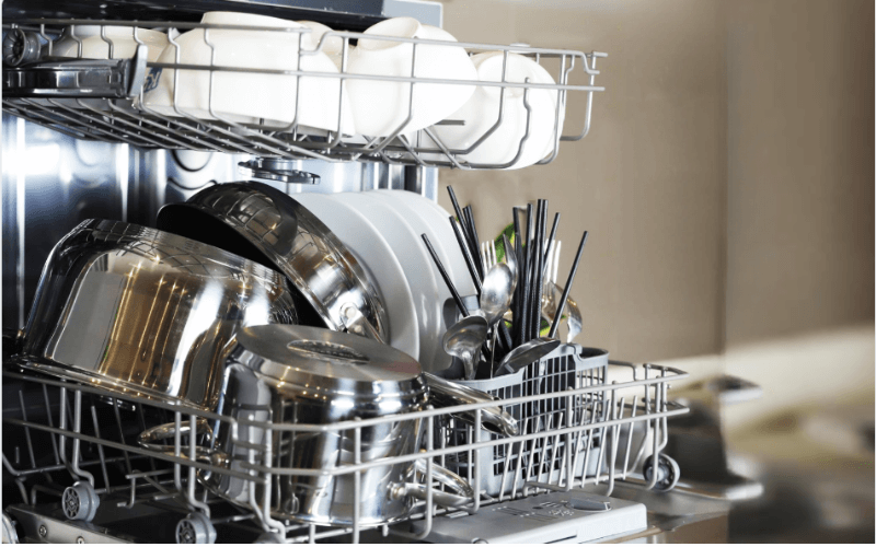 Bộ nồi WMF Provence Plus 5 món kèm quánh và chảo thép WMF 24cm