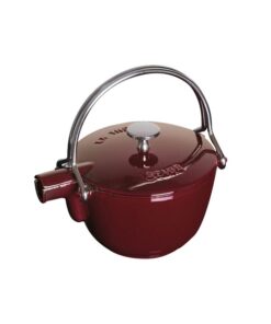 Ấm trà gang STAUB G-RE 16,5cm 1,2L màu đỏ mận dùng được cho bếp từ