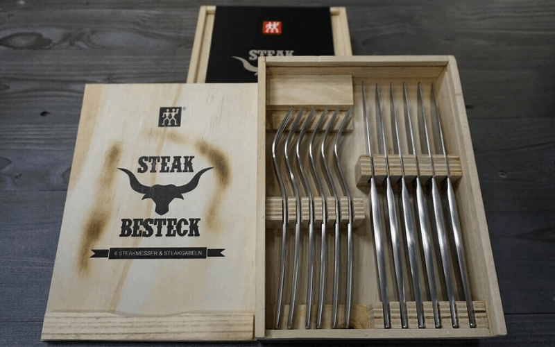 Bộ dao thìa dĩa Zwilling Steak 12 món hộp gỗ (mới) nội địa Đức