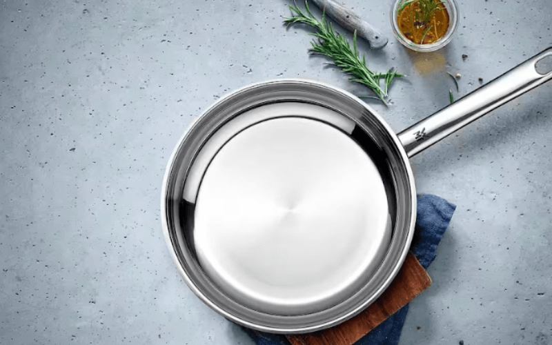Chảo inox lòng trơn WMF Profi