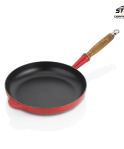 Chảo gang Le Creuset 24cm màu đỏ cán gỗ nội địa Đức