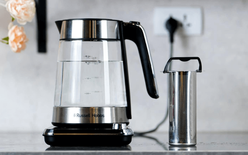 Ấm siêu tốc pha trà 2in1 Russell Hobbs 26200-70 1,7L màu đen