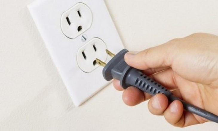 Dùng ổ cắm riêng cho ấm siêu tốc