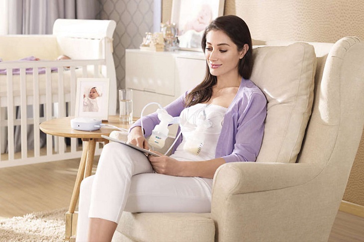 Máy hút sữa Philips AVENT sở hữu công nghệ nhịp sóng Rhythmic tạo ra dòng sữa nhanh và hiệu quả