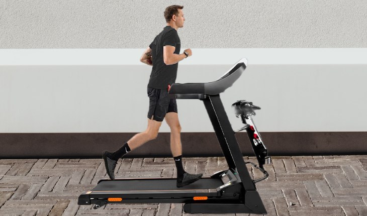 Máy Chạy Bộ Airbike Sport T800 được trang bị độ nghiêng dốc 15% giúp bạn có được những bài tập đa dạng