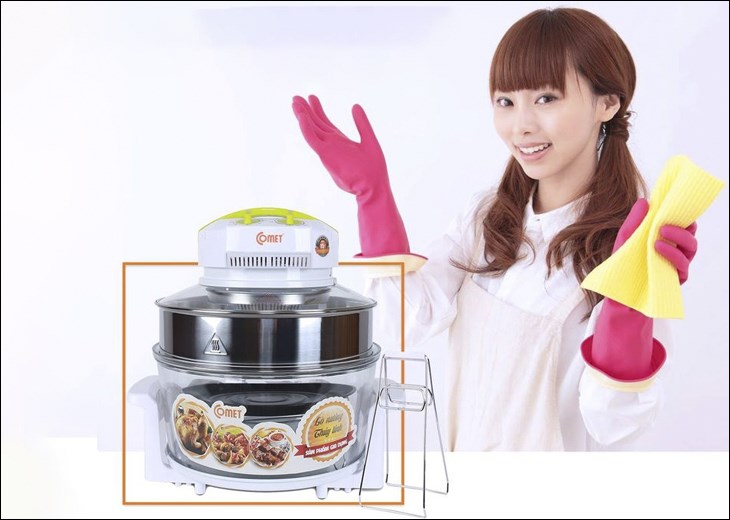 Bạn nên dùng miếng chùi rửa mềm khi vệ sinh để không làm trầy xước lò nướng thủy tinh