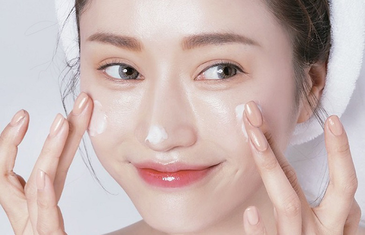Máy rửa mặt giúp tăng cường hấp thu dưỡng chất