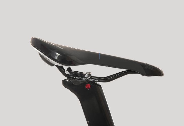 Xe Đạp Thể Thao Road Twitter Sniper 2.0 Disc Brake Main 29 inch Size S có yên xe được bọc da, tạo sự thoải mái cho bạn khi đạp xe đường dài