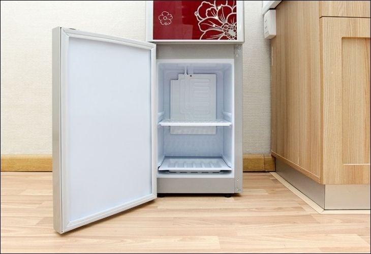 Khoang lạnh còn giúp giữ cho thực phẩm tươi mới hơn và tăng thời gian bảo quản