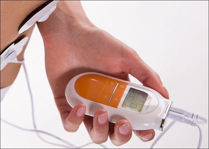 Máy massage toàn thân Lanaform được tích hợp công nghệ xung nhiệt tiên tiến giúp gia tăng hiệu quả xoa bóp