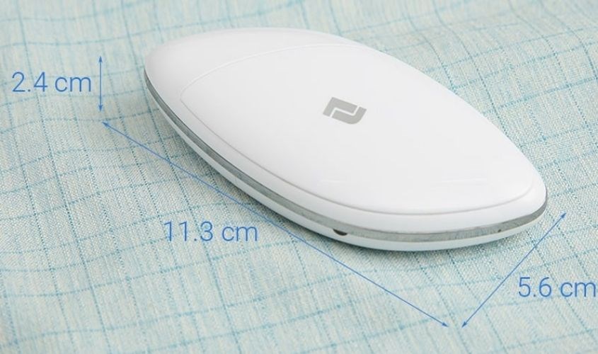 Máy xịt khoáng dưỡng ẩm Nano Lifetrons NS-400 có thiết kế hiện đại với kích thước gọn gàng, dễ dàng cầm nắm