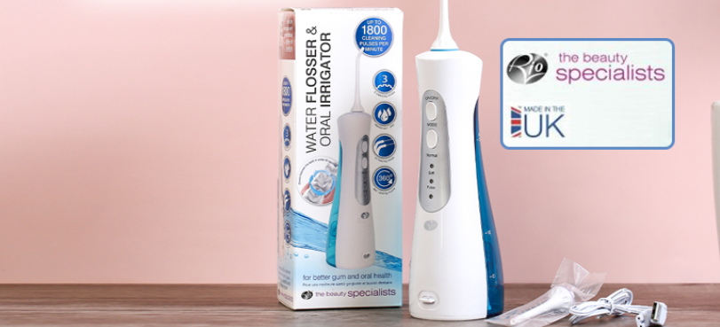 Máy tăm nước Rio DCIR2 giúp làm sạch vết mốc cứng đầu