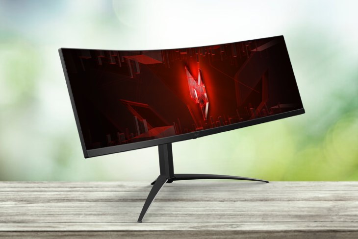 Màn hình Nitro XZ452CUV sở hữu độ cong hoàn hảo 1500R và kích thước lên đến 44.5