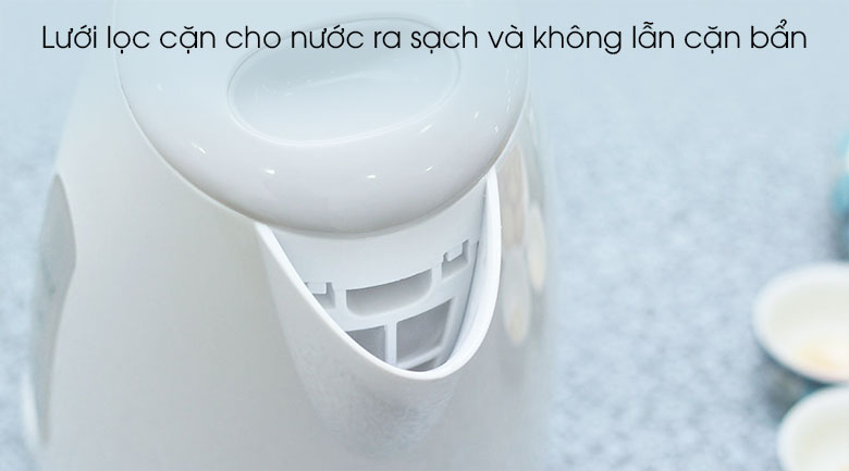 Lưới lọc bã trà giúp lọc cặn trà và ngăn dị vật lẫn vào nước