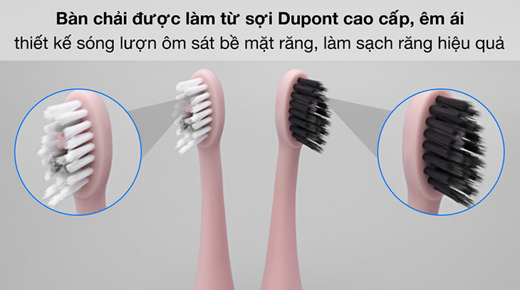 Đầu bàn chải điện Halio Sonic Whitening Pro Rose Gold có đầu chải nghiêng 12 độ và ôm sát bề mặt răng, giúp làm sạch nhanh chóng ngay cả vùng sâu, khó tiếp cận