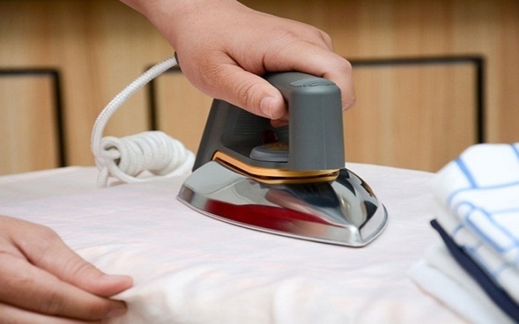 Bàn ủi hiện đại: tự ngắt điện không cần tắt_4