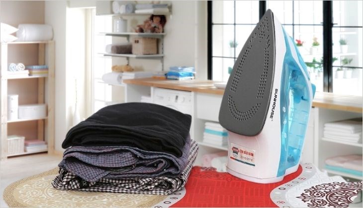 Bàn ủi hơi nước là một trong các sản phẩm nổi bật của Sunhouse
