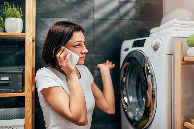 Tiếng ồn bất thường là dấu hiệu máy sấy cần được kiểm tra cơ khí