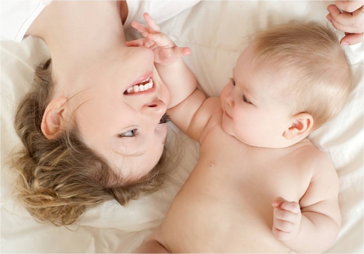 Để bé ngủ ở tư thế dễ chịu
