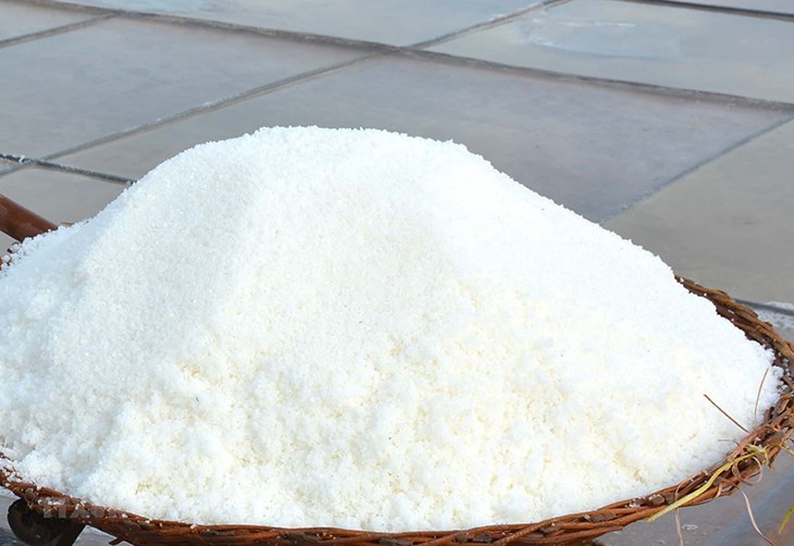 Bạn nên giảm lượng muối ăn có trong thức ăn hằng ngày