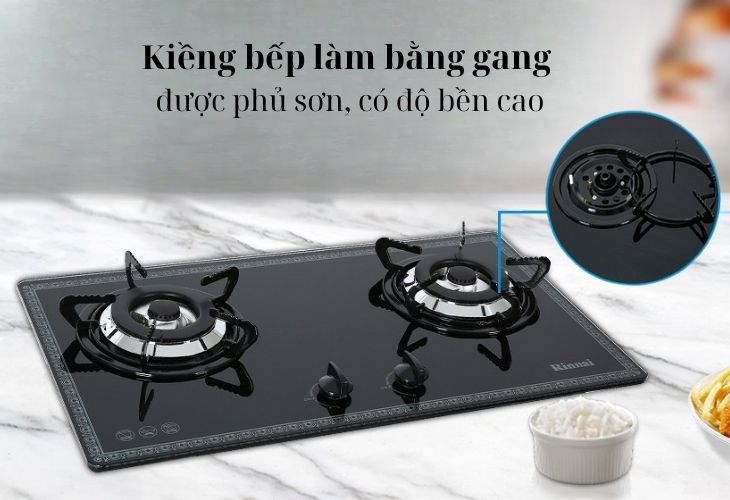 Kiềng bếp ga âm Rinnai RVB-2BG(F)N được làm từ gang và có phủ sơn sáng bóng
