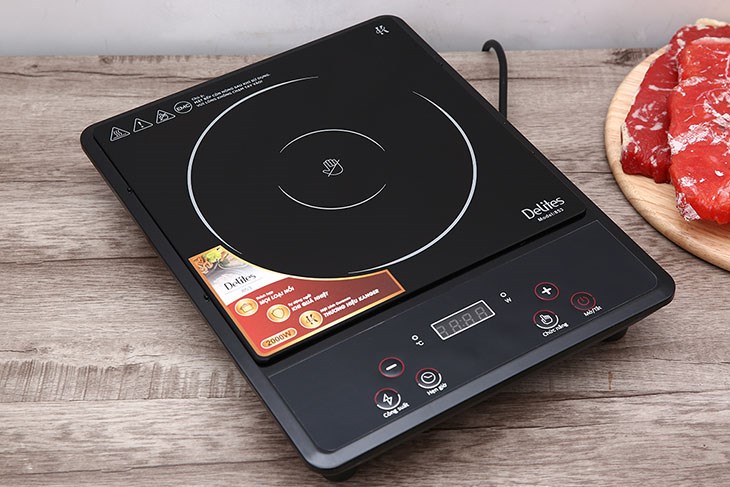 Bếp hồng ngoại Delites 853 có công suất 2000W giúp bạn nấu ăn nhanh gọn