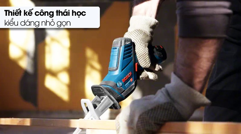 Máy cưa kiếm dùng pin Bosch GSA 12 V-LI 12V là công cụ hỗ trợ đắc lực công việc cưa cắt