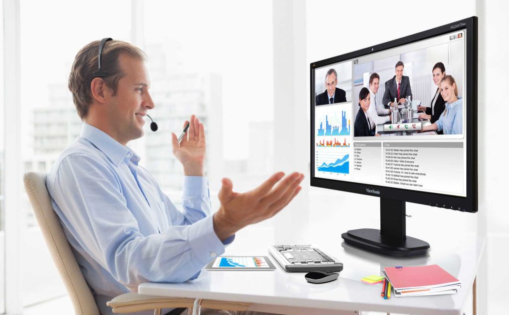 Nói tên mình trước khi phát biểu