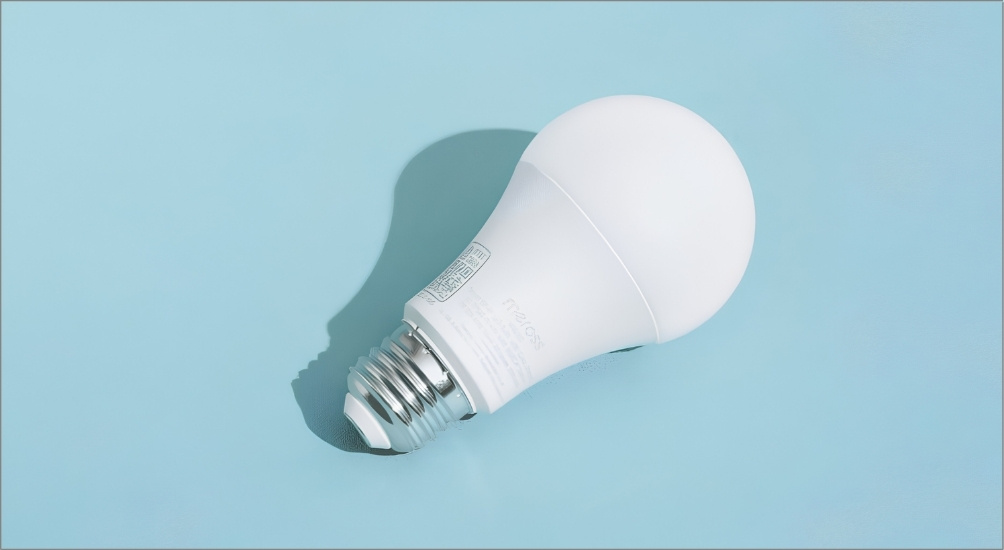 Bạn nên lựa chọn mua bóng đèn LED tại các chuỗi cửa hàng lớn