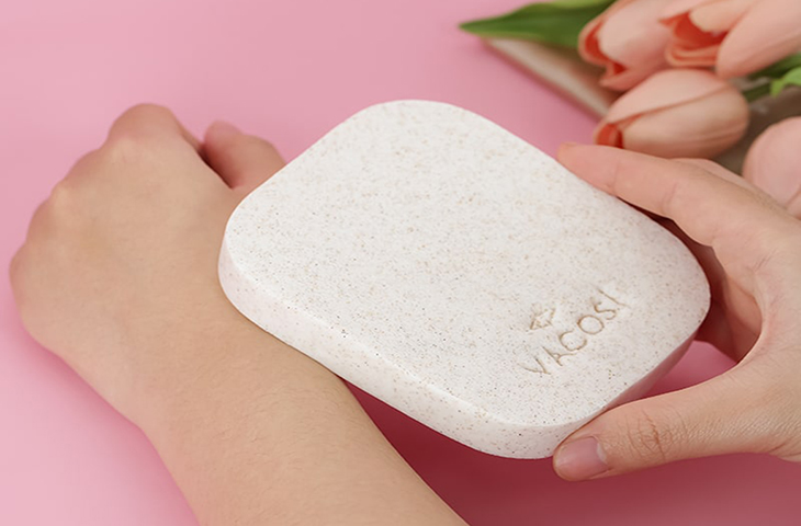 Bông rửa mặt thay thế cho việc rửa mặt bằng tay