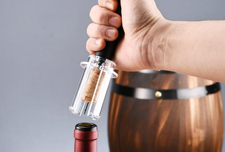 Đồ khui kiểu mở nút chai không khí (Air Pump Corkscrews) dễ sử dụng và có nhiều mẫu mã đa dạng