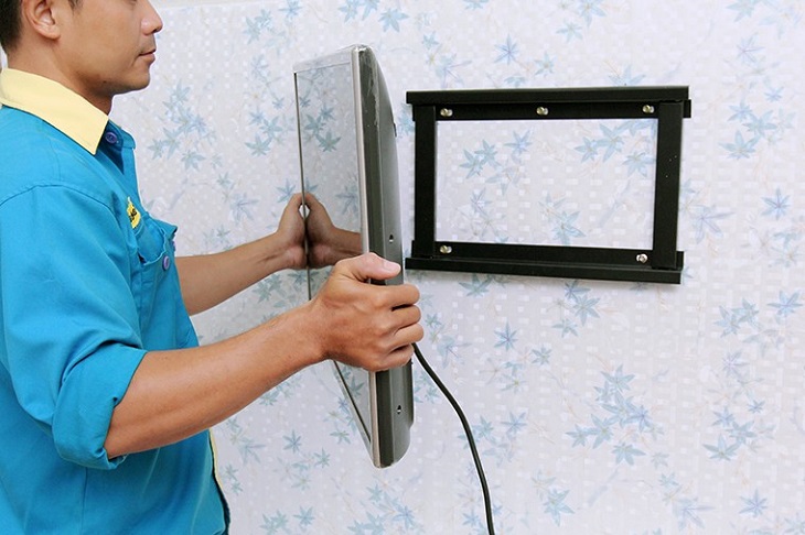Chọn loại giá đỡ tivi treo tường