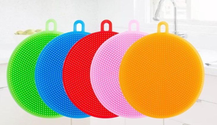 Miếng rửa chén silicon đa năng vừa dùng để rửa bát dĩa vừa để làm sạch thực phẩm khi sơ chế tiện lợi