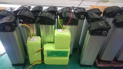 Pin Lithium ion là một trong những loại pin có ion lithium là thành phần chính