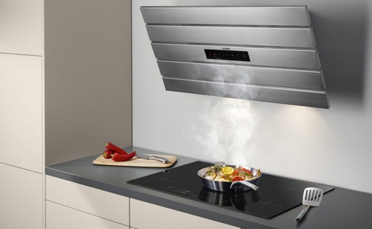 Khi máy hoạt động có xuất hiện luồng gió