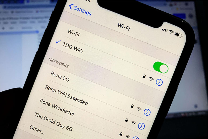 Sử dụng WiFi thay vì dùng 3G sẽ giúp tối ưu hóa thời lượng sử dụng pin.