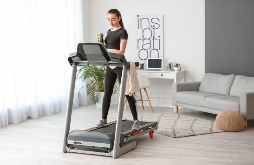 Nên chọn máy chạy bộ đúng kích thước