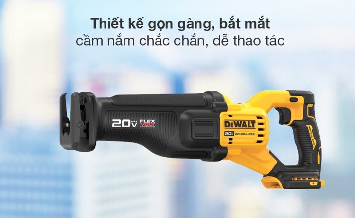 Máy cưa kiếm pin Dewalt DCS386N-KR 20V/60V có kích thước gọn gàng với khối lượng máy khoảng 3.5kg