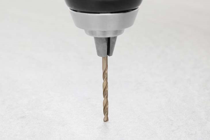 Mũi khoan inox Bosch HSS-Co 3 mm (hộp 10 mũi) làm bằng chất liệu hợp kim chống mài mòn và chống nhiệt