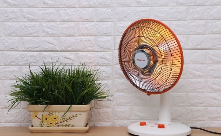 Quạt sưởi Sunhouse SHD7005 làm ấm nhanh bằng đèn Halogen giúp bạn tiết kiệm điện