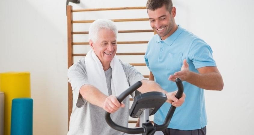 Bạn nên chọn loại xe có bảng điều khiển dễ dùng