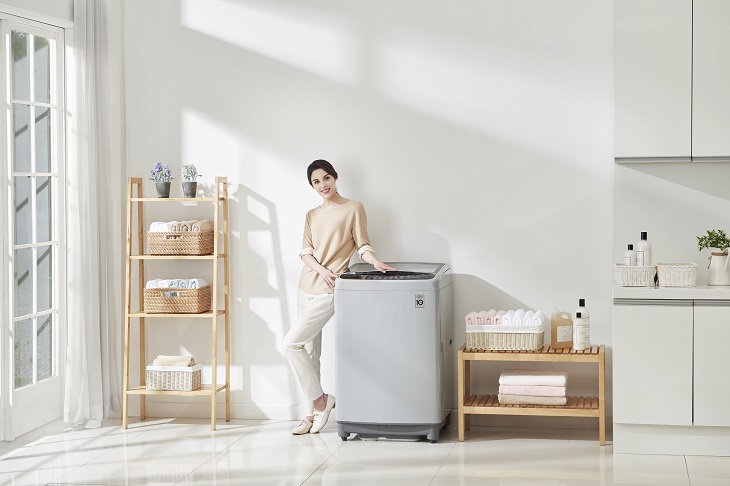 Đặt máy giặt có vị trí bằng phẳng sẽ an toàn hơn và máy sẽ hoạt động tối ưu khi giặt