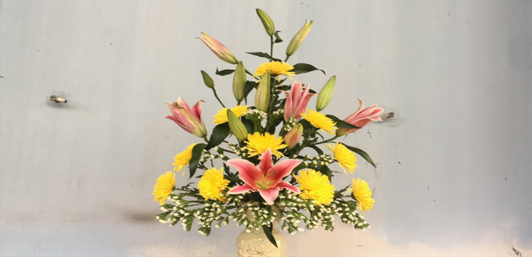 Chưng hoa cúng tết