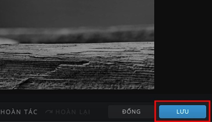 Bạn chọn lưu để hoàn tất quá trình chuyển ảnh màu sang ảnh trắng đen với PIXLR