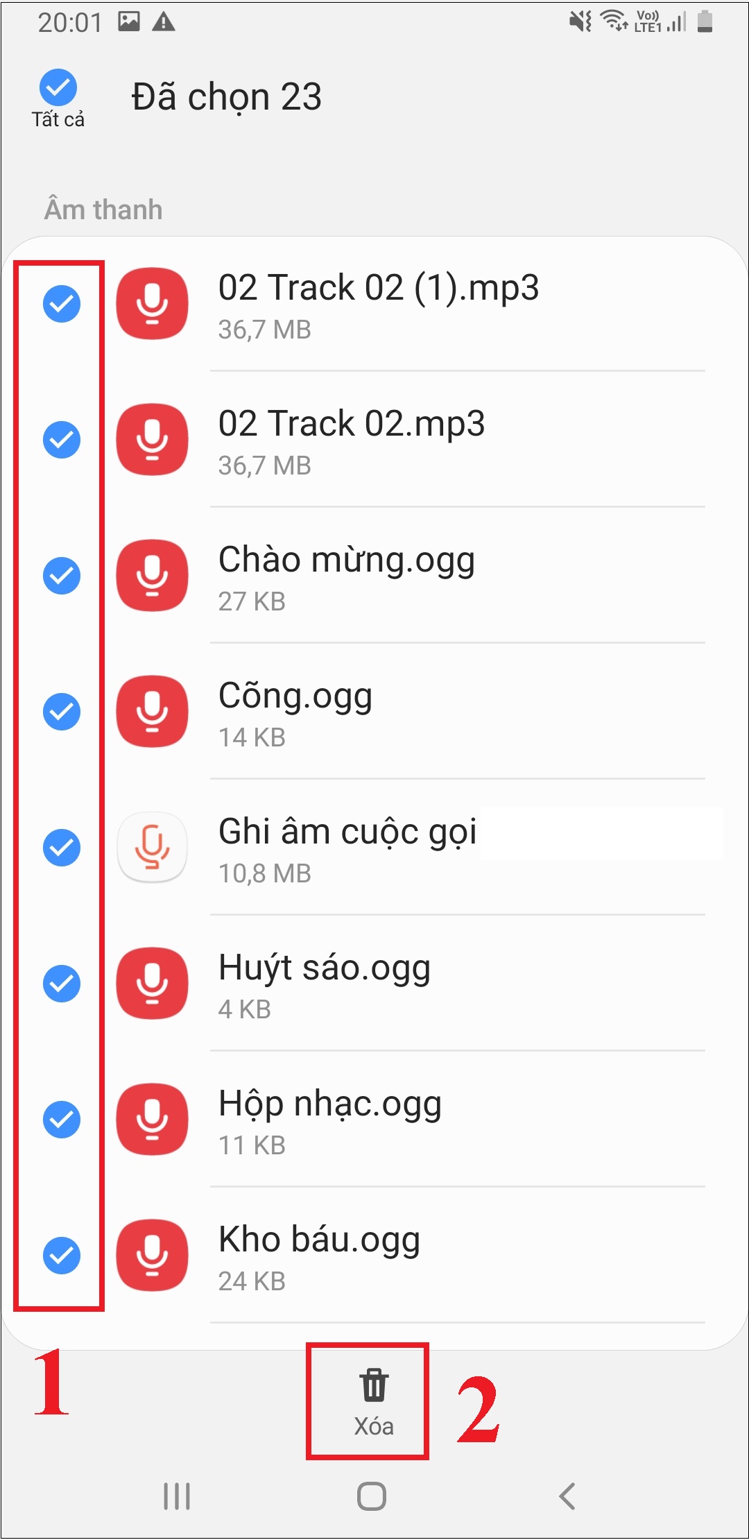 Chọn mục cần xoá > Xoá.
