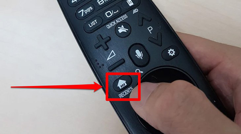 Nhấn nút Recents trên remote