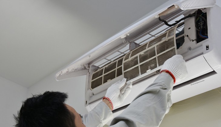 Quạt gió điều hòa bị khô dầu và bị kẹt