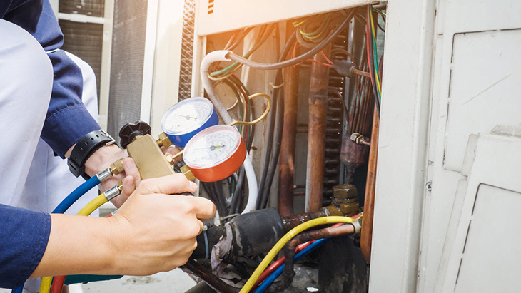 Nạp đầy gas cho điều hòa