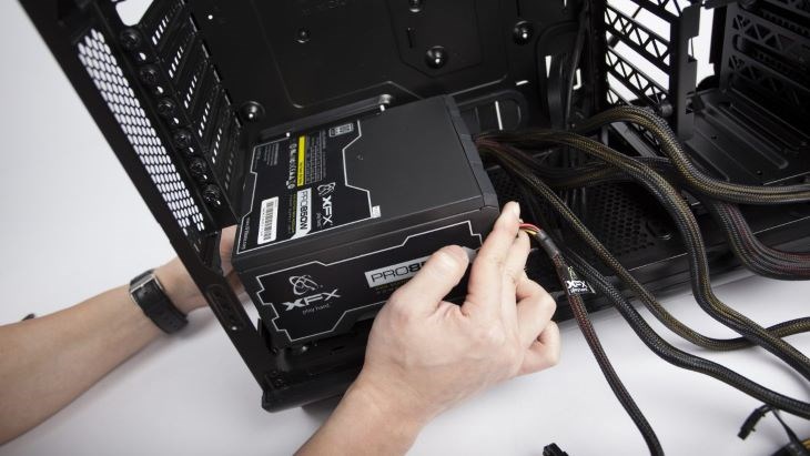 Nguồn máy tính lỏng và yếu cũng có thể là nguyên nhân dẫn đến máy bị restart