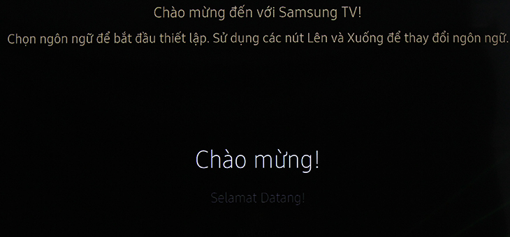 Tivi khởi động lại